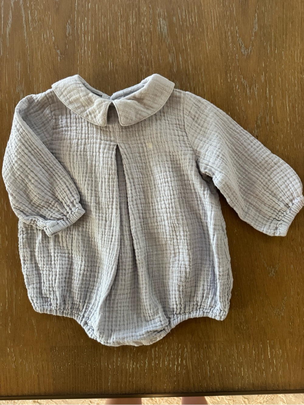 Textured Baby Bubble Romper in Light Blueish Grey